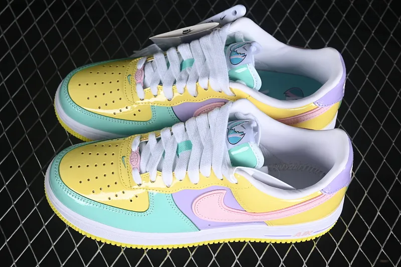 All categories Nk Air Force 1 Air Force series Nk Air Force 1 Low Air Force low-top Nike Air Force 1'07 Low patent leather color matching Air Force 1 low-top casual sneakers IQ9706-701